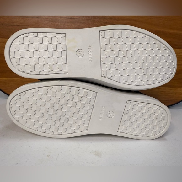 Birdies NWOT Black Tweed & Suede Sneakers Silver Trim Size 7.5 - Picture 3 of 9